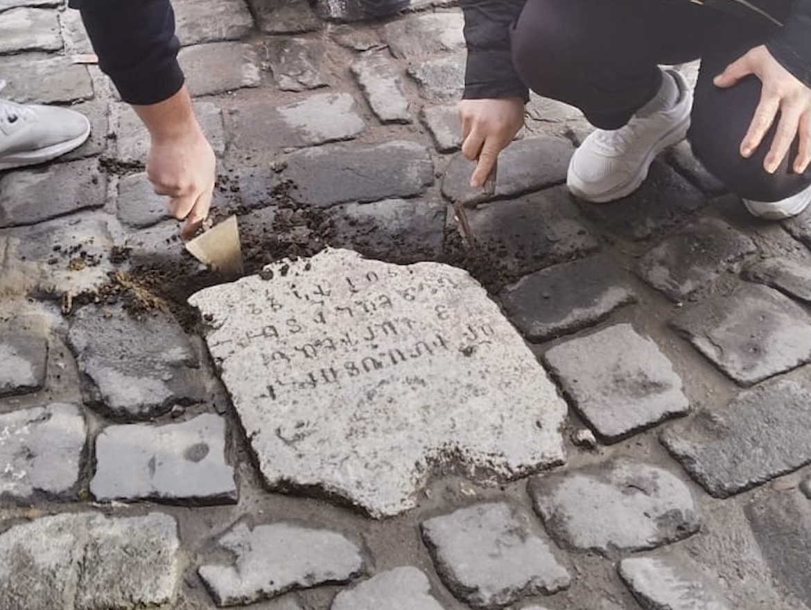 Ordu’da bulunan Ermenice mezartaşı koruma altına alındı